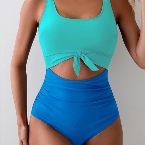 Women's Two-Tone Tie-Front Swimsuit - Tummy Control - Picture 1 of 1
